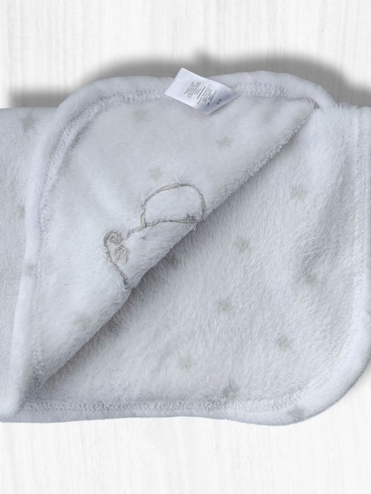 Manta infantil, branca com carinha de elefante