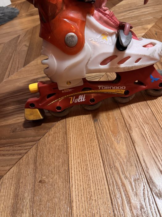 Rolki młodzieżowe dł wkł 21 cm