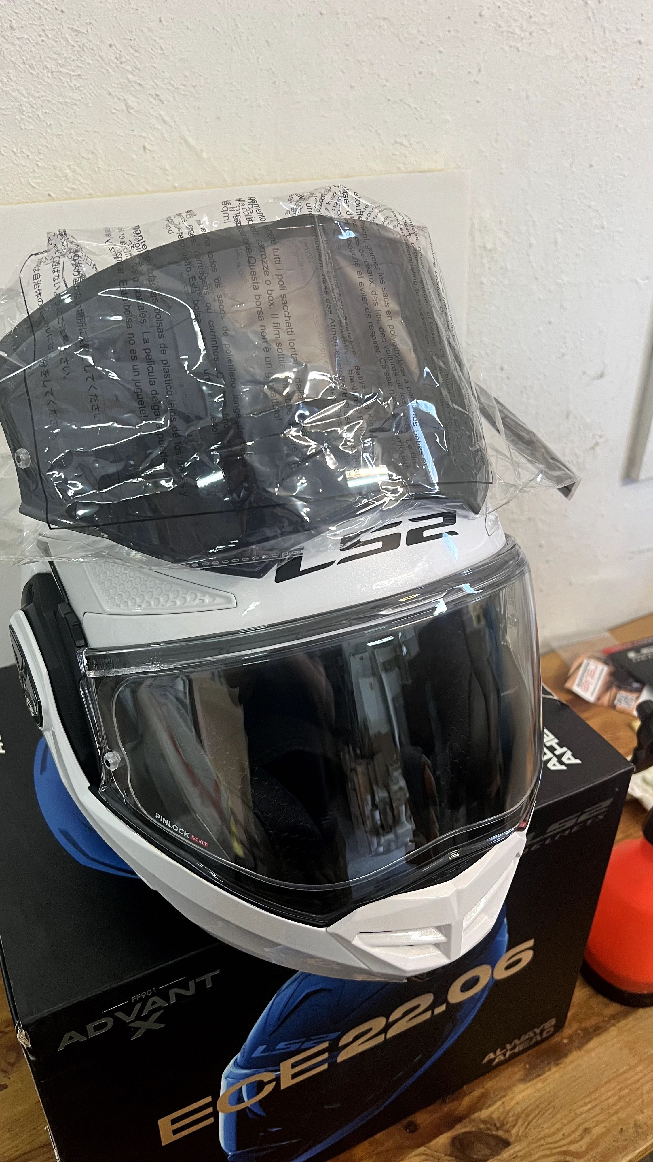 Kask LS2 ADVANT X BIAŁY rozmiar XL + Interkom CARDO Spirit HD