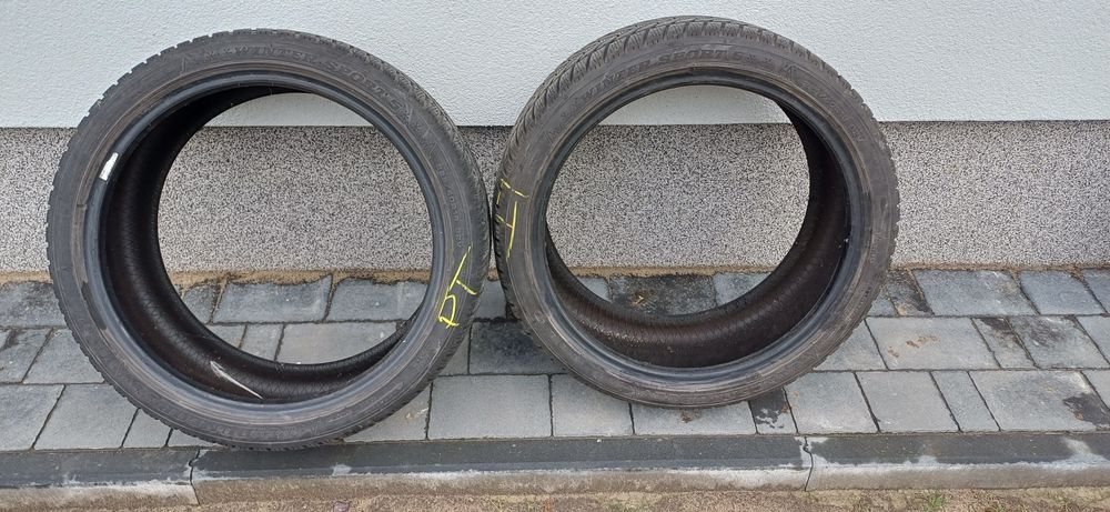 Dunlop Winter Sport 5.  225/40/18