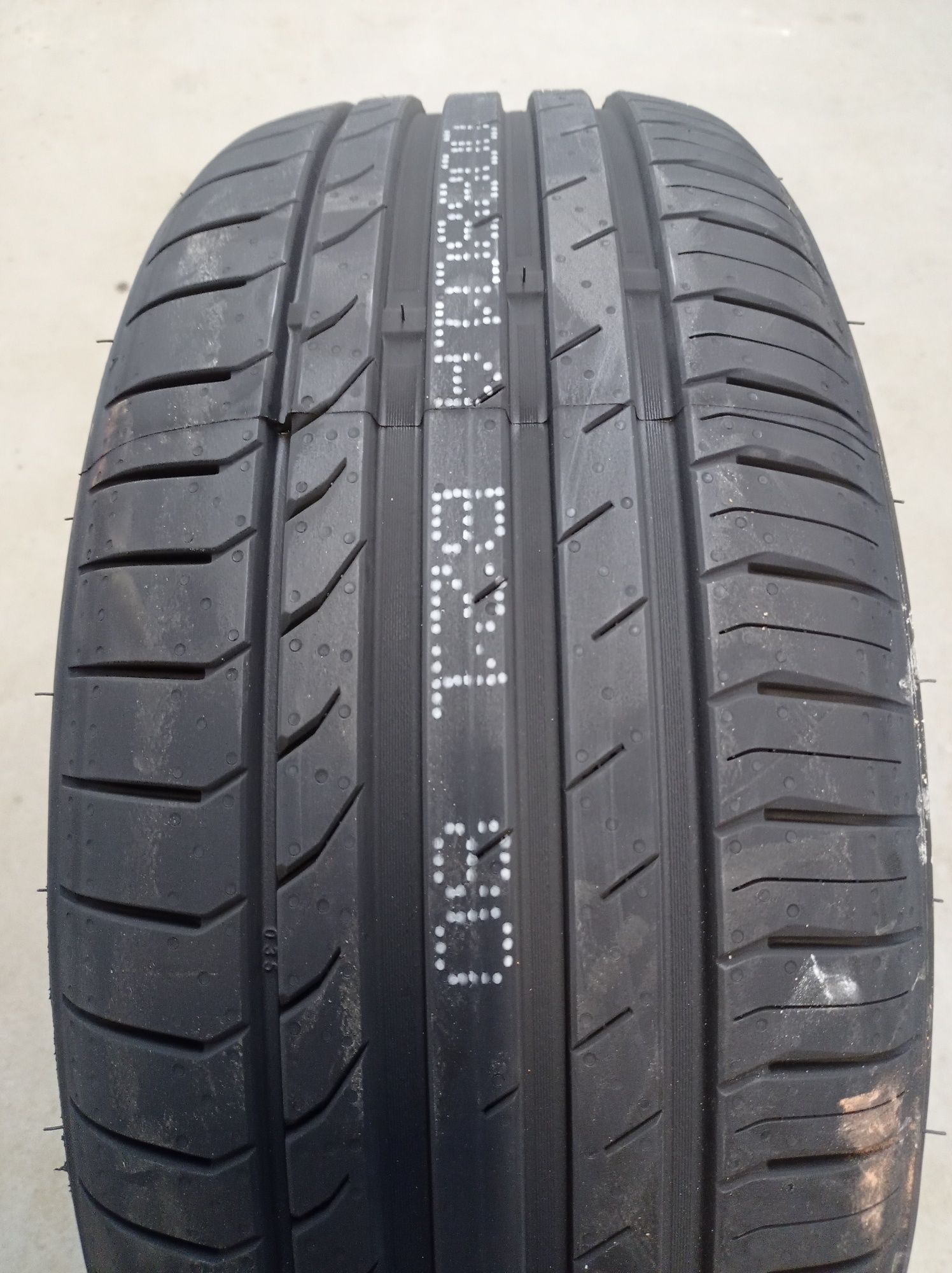 225/50R17 Trazano Zuper-Eco Z-107  Lato Nowe 2023r