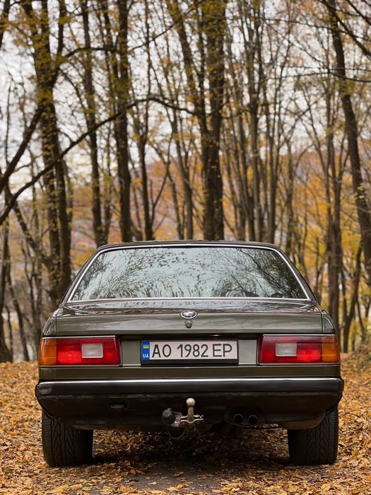 BMW 7 series E23 1982 2.8