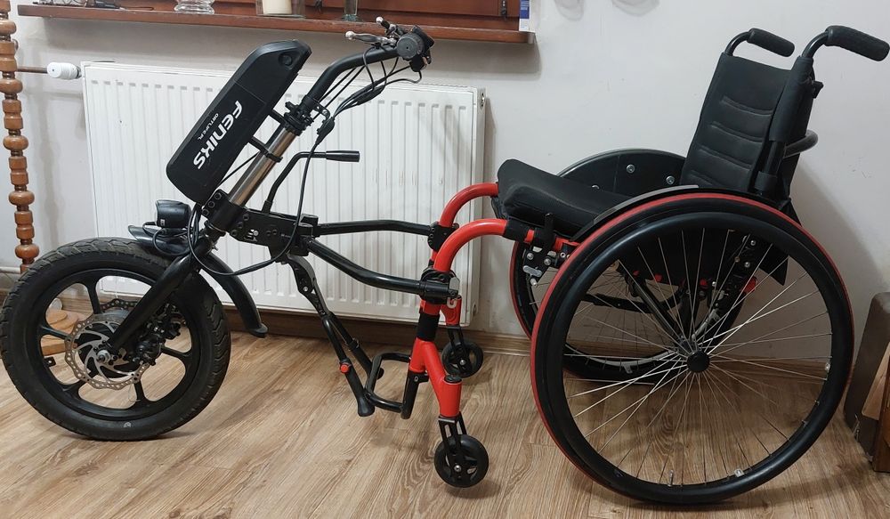 Wózek inwalidzki GTM Mustang z przystawką elektryczną Feniks.