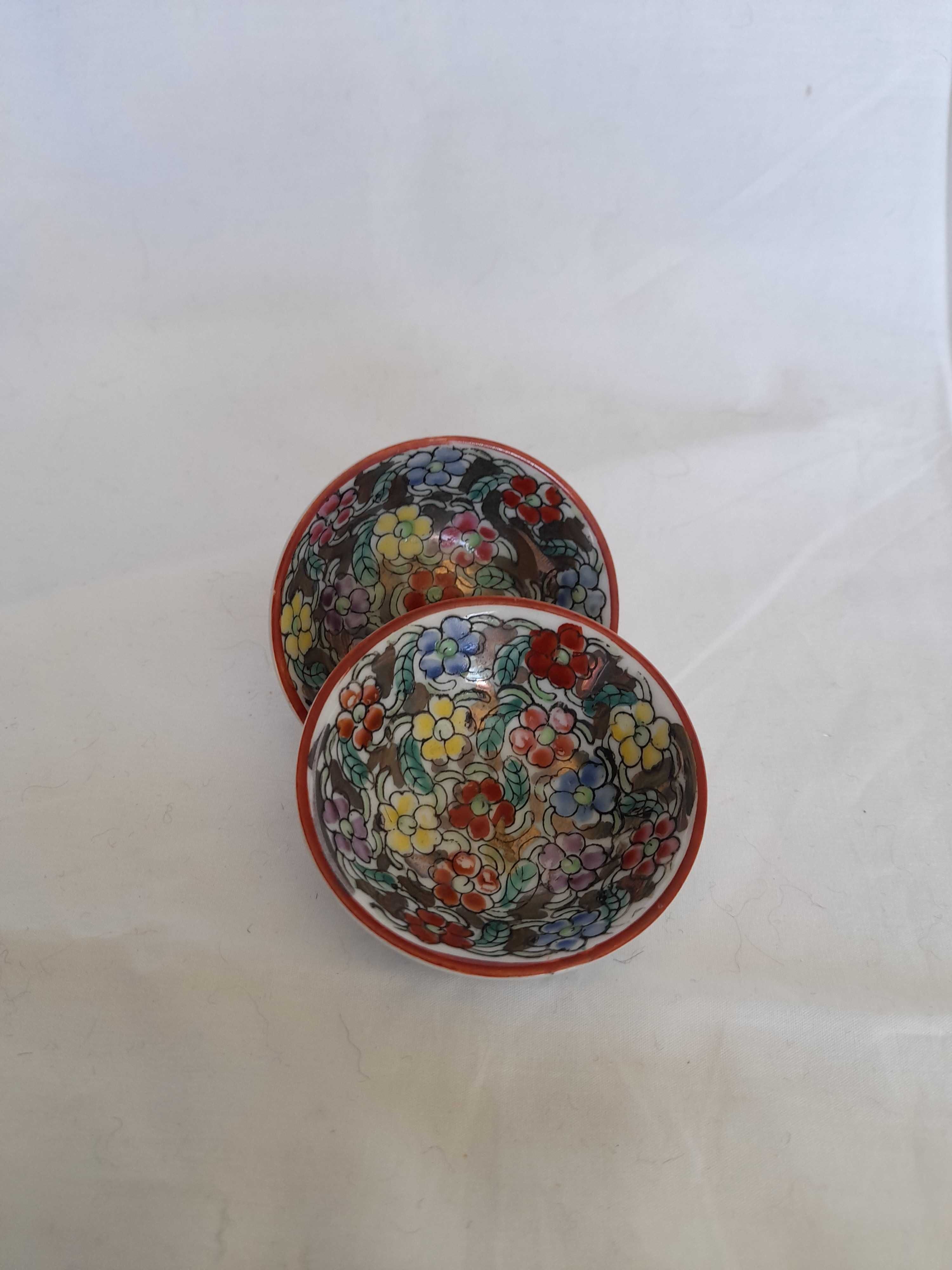 Conjunto 2 taças porcelana antiga