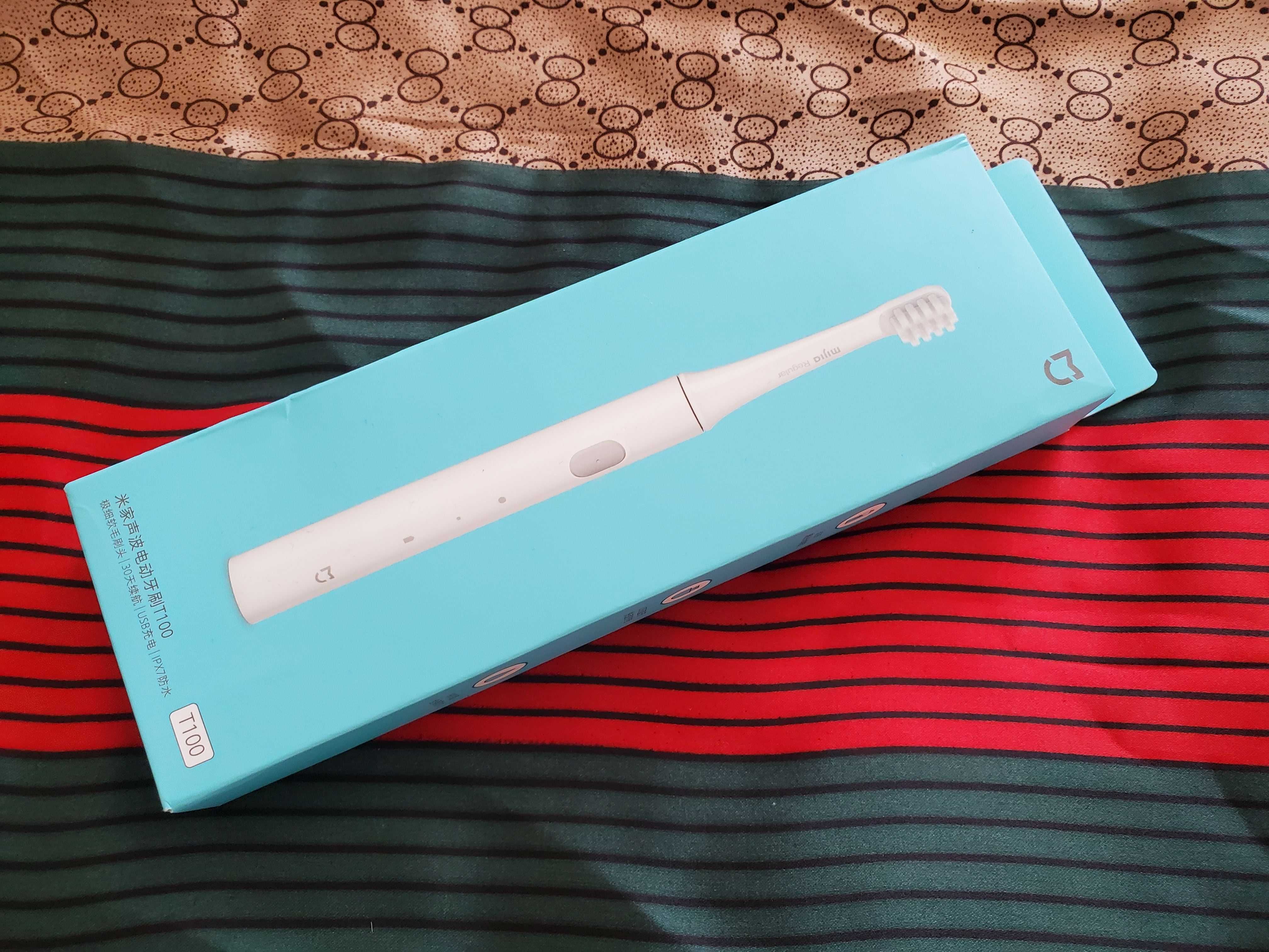 Зубная щетка Xiaomi Mijia T100 с влагозащитой IPX7