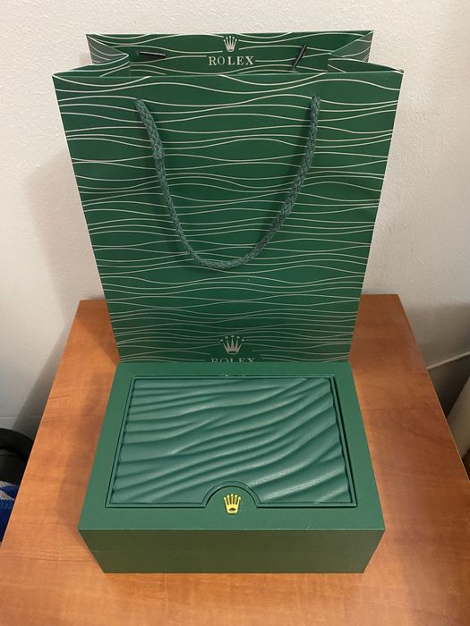 Rolex Datejust 41mm Wimbledon Green Dial *NOVO*