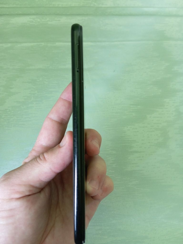 Смартфон Xiaomi redmi note 7.