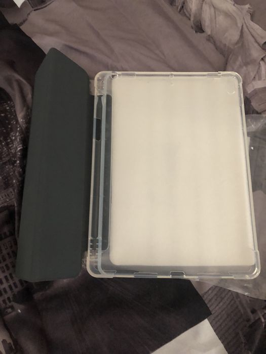 Чехол для планшета