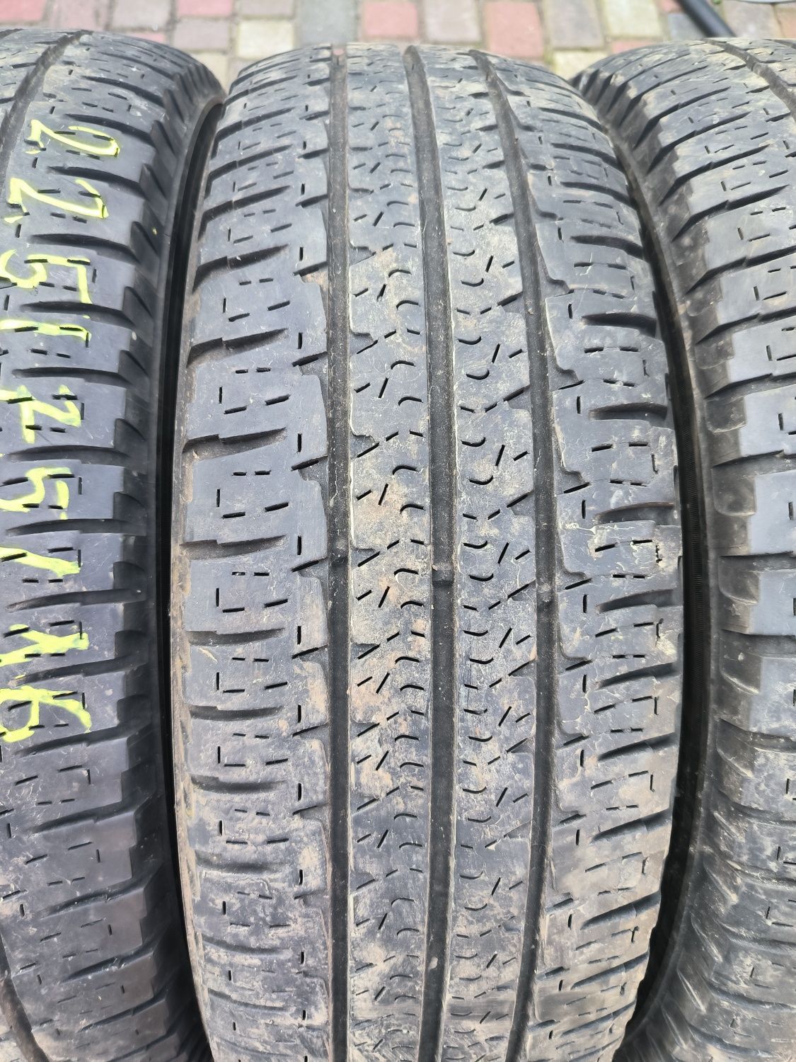 Opony letnie 16C Michelin Agilis - 225/75 16C