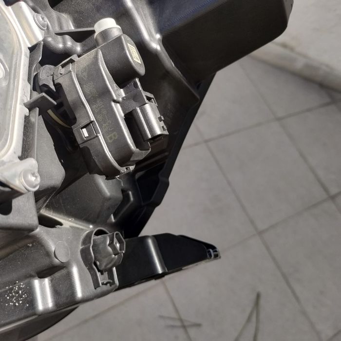 Renault Captur II 2 ótica farol direito LED Pure Vision