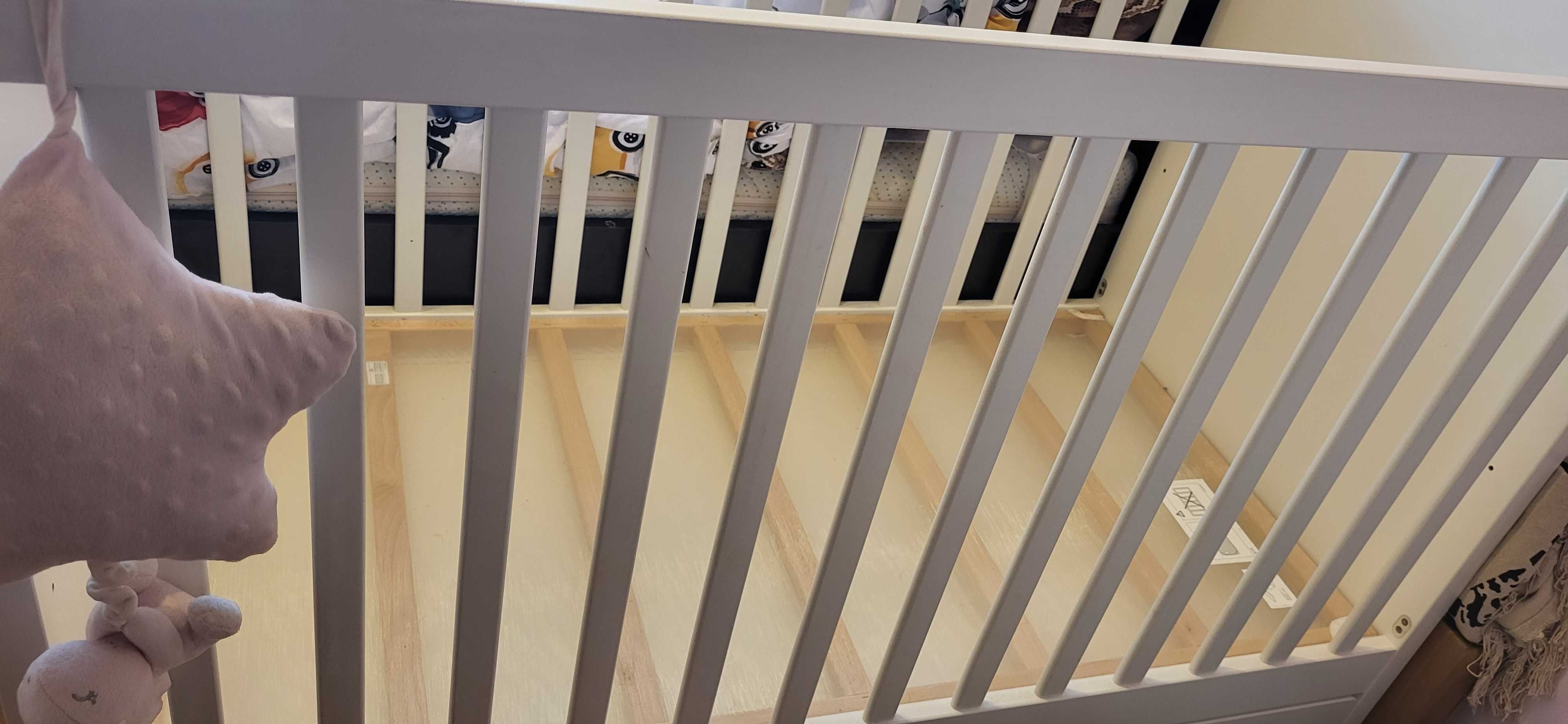 Łóżeczko dziecięce firmy ikea