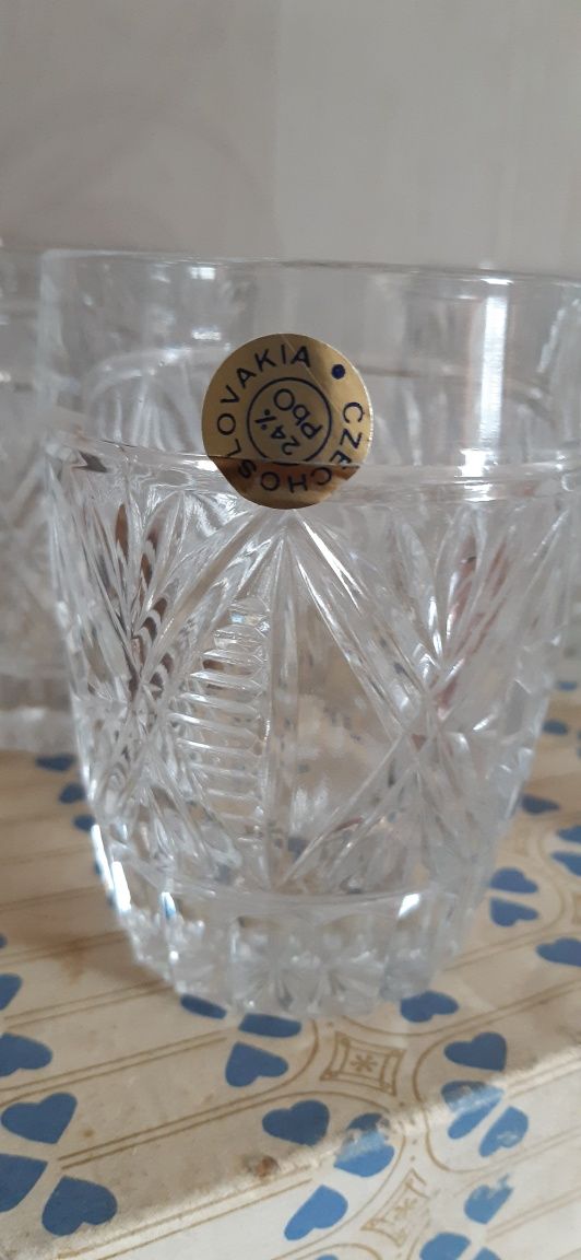 Продам чешский хрусталь
