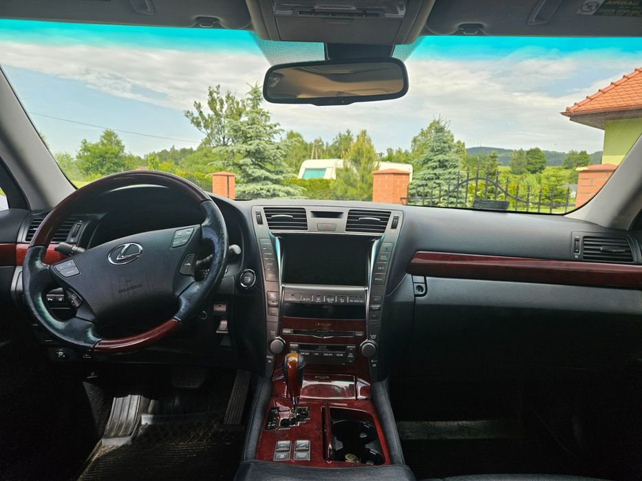 Sprzedam Lexus LS