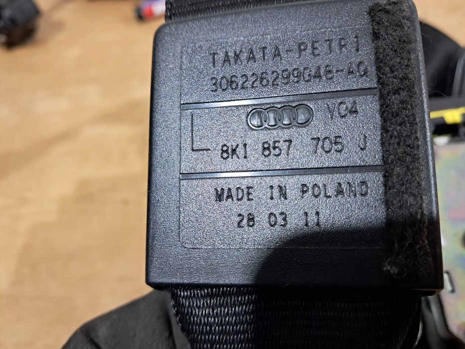 Pas bezpieczeństwa prawy i lewy przód przedni AUDI A4 B8 S4 oryginał