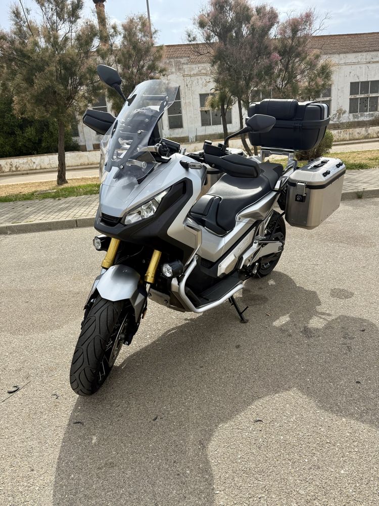 Honda  XADV  750