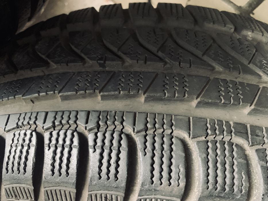 Гума резина шины скаты R 15/ 185-60 зима як нова!