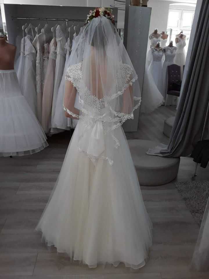suknia ślubna kolor ivory, 164cm + 8 obcas