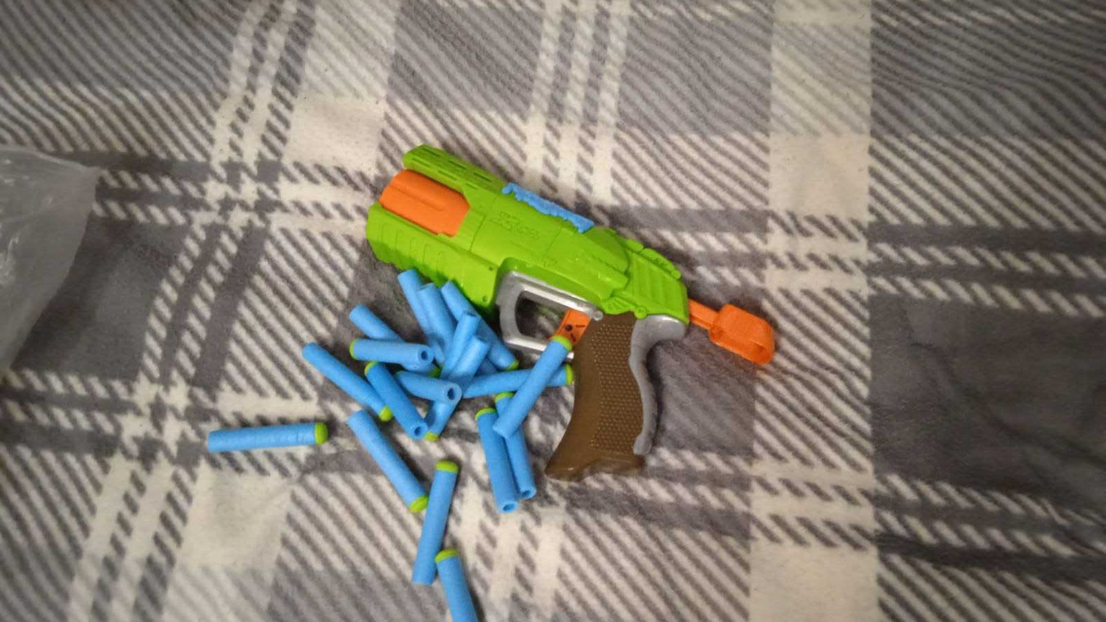 pistolet nerf do zabawy