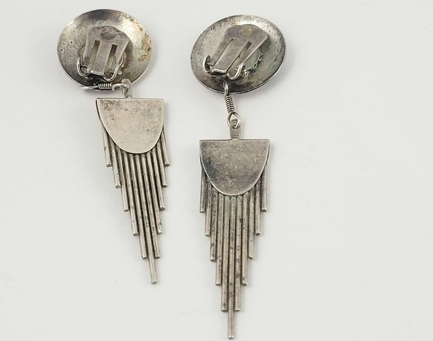 Srebrne klipsy pr. 925 – eleganckie i efektowne