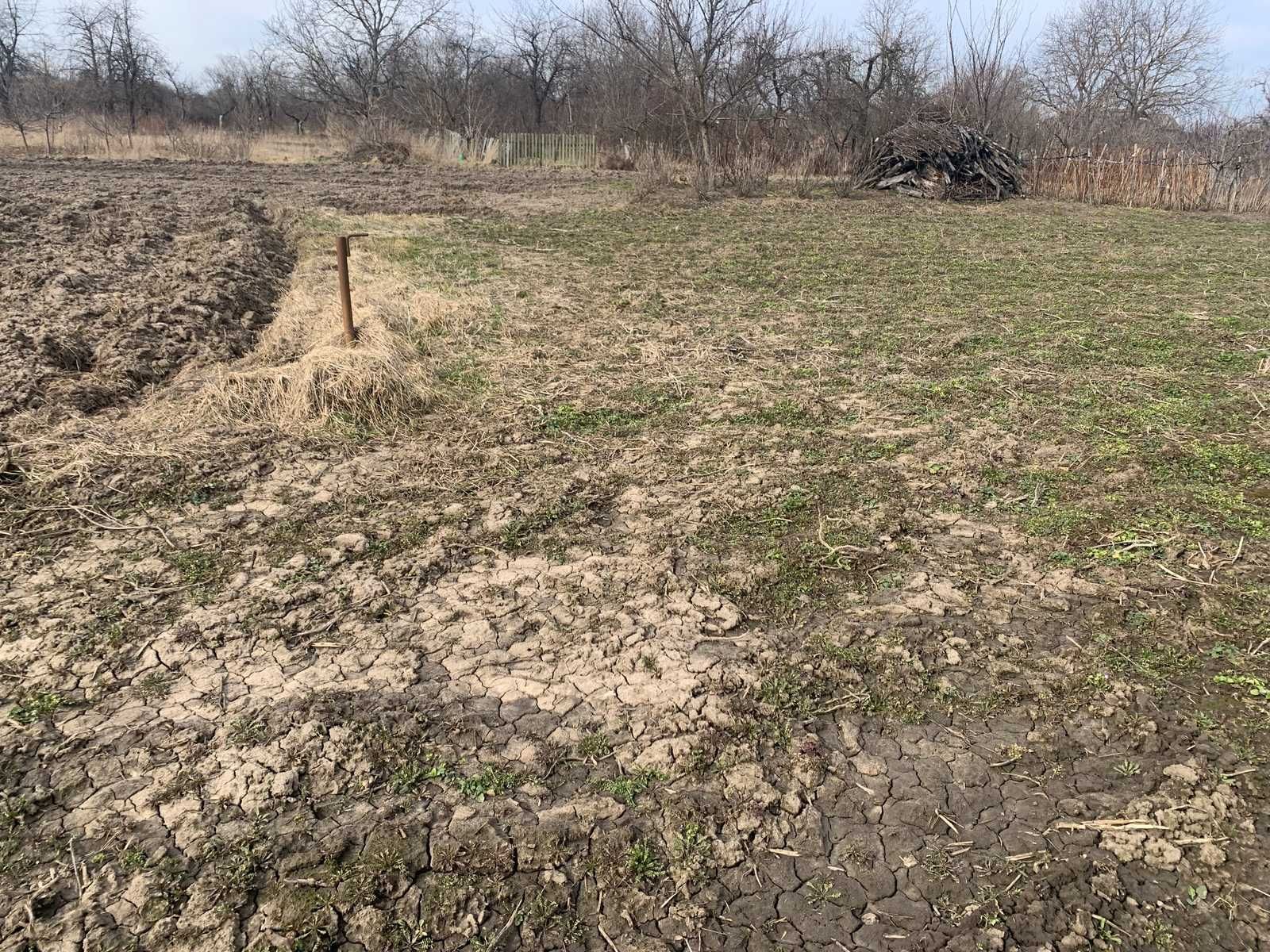 Продаж ділянки під житлову забудову в центрі Медвежого Вушка