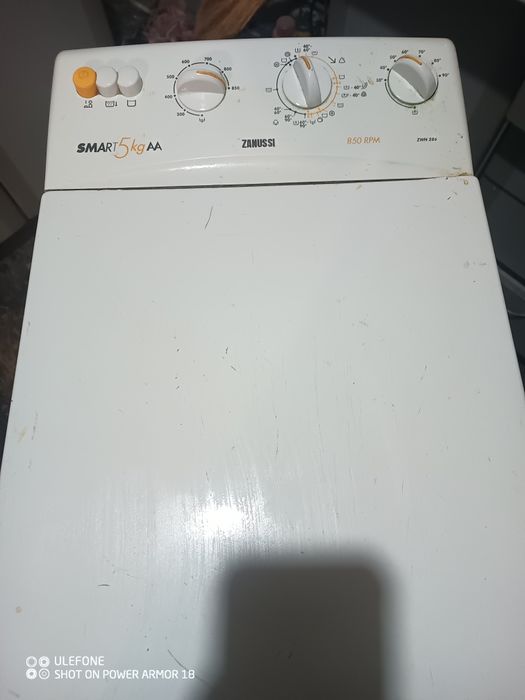 Стиральная машинка zanussi