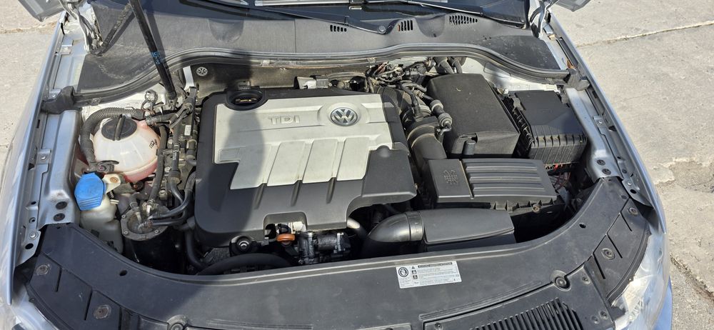 VW Passat sedan 2009r 2.0 diesel