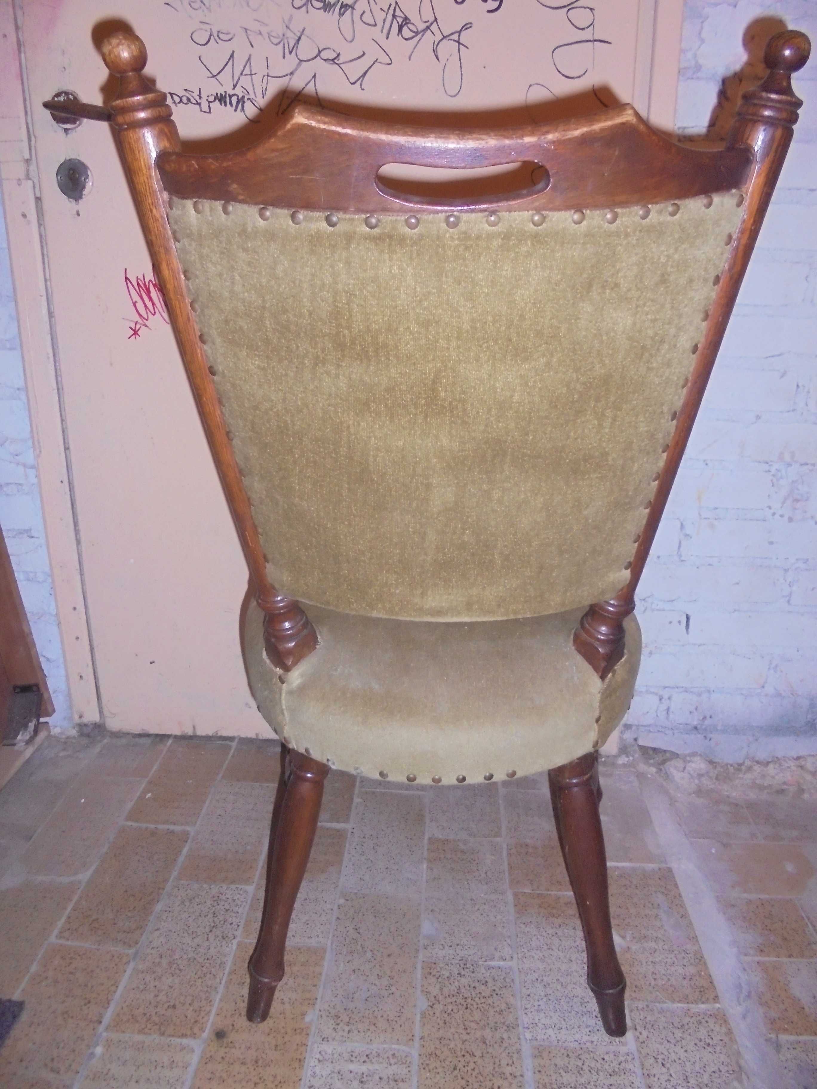 Sprzedam stare przedwojenne zbytkowe krzesło do renowacji
