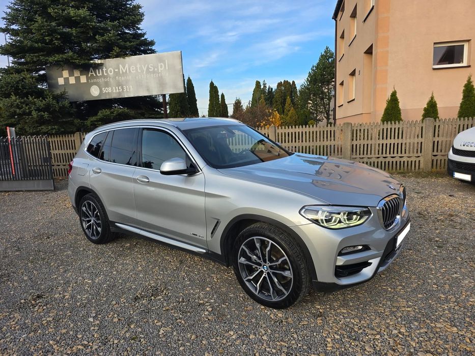 BMW X3 X-Drive Panoramiczny dach Ledy Skóra Grzane Fotele i Kierownica
