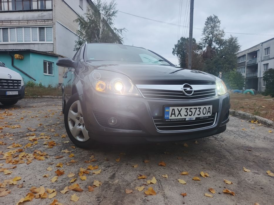 Продам гарний автомобіль