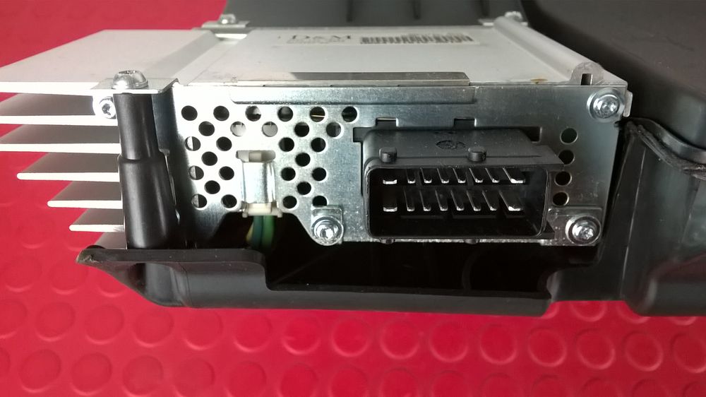 Subwoofers - 9663991480-01- SEAT ALTEA (5P1)