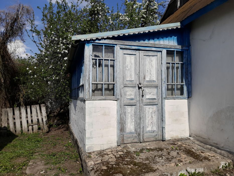 Продам будиннк  в с Яроповичі.