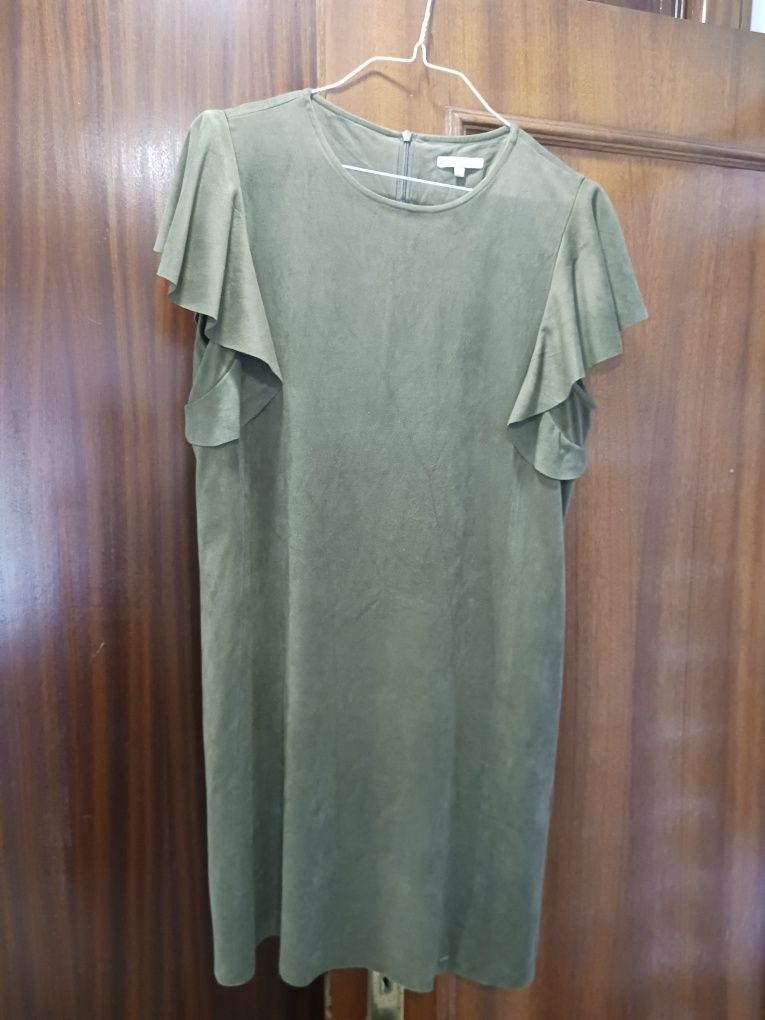 Vestido  casual  em verde