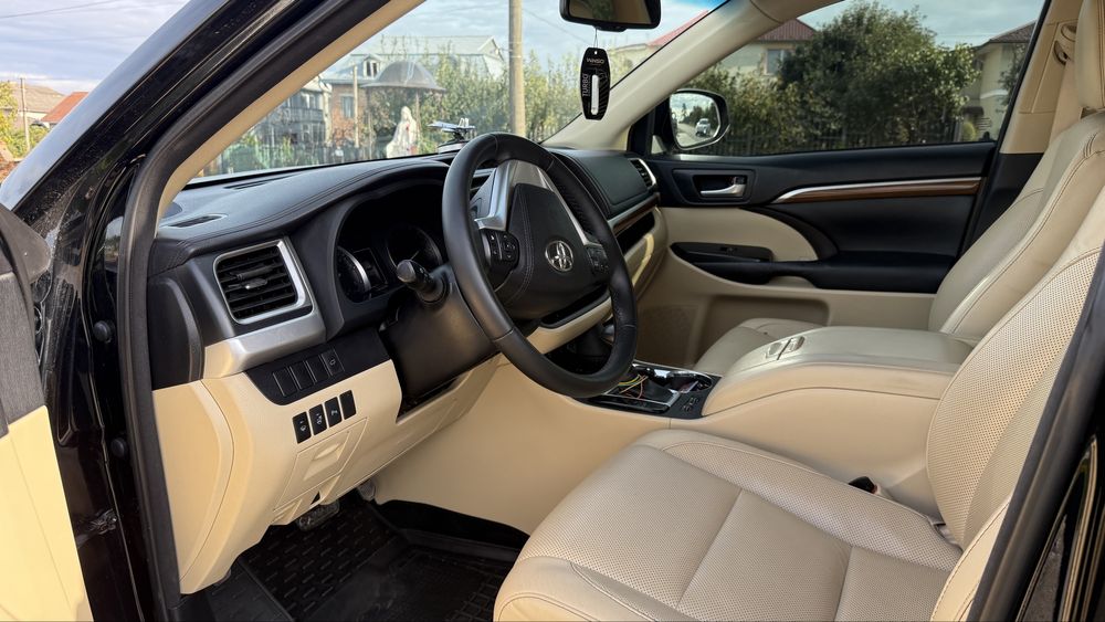 Тойота Хайландер