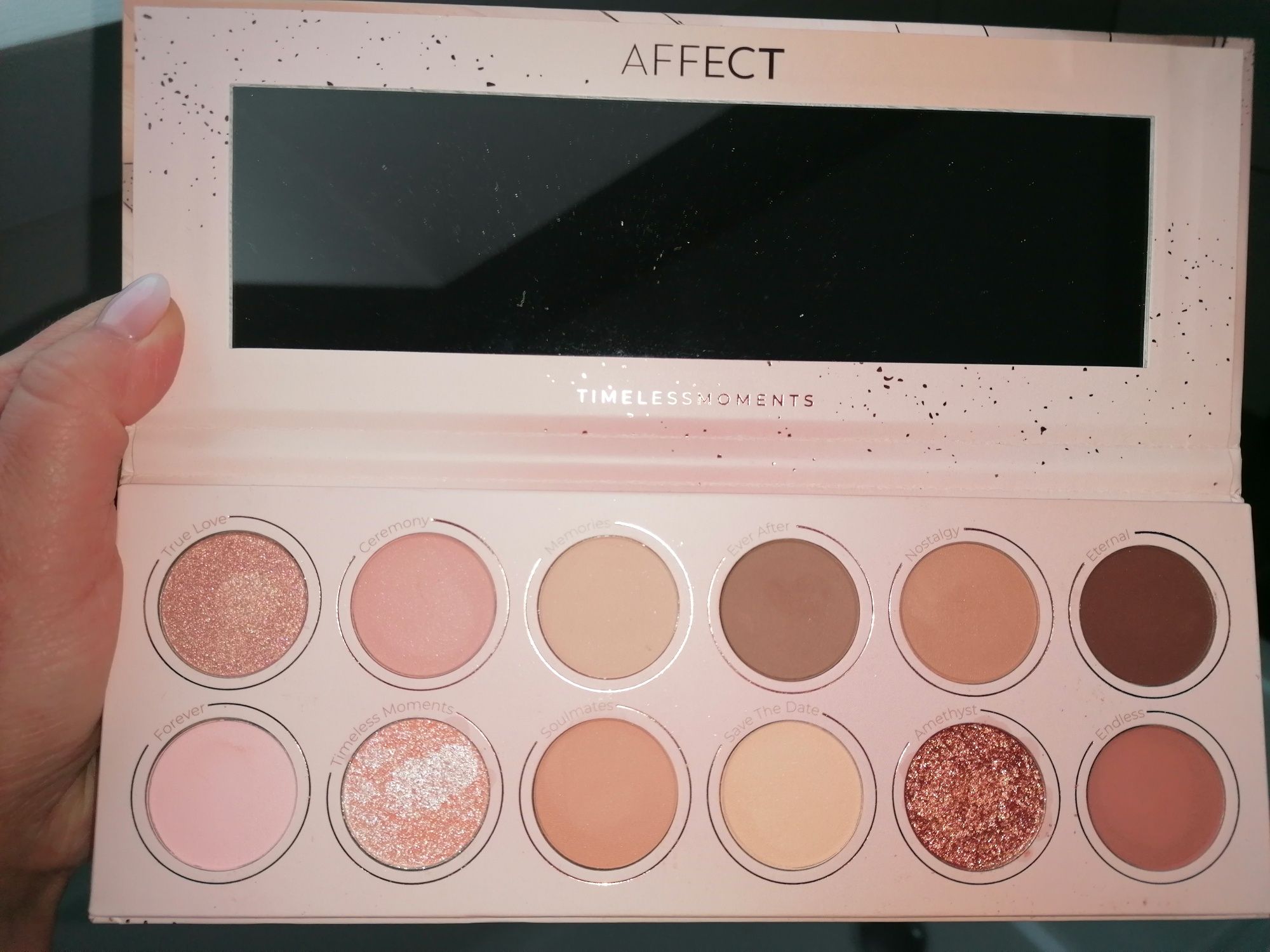 Sprzedam paleta Affect Timeless Moments Douglas