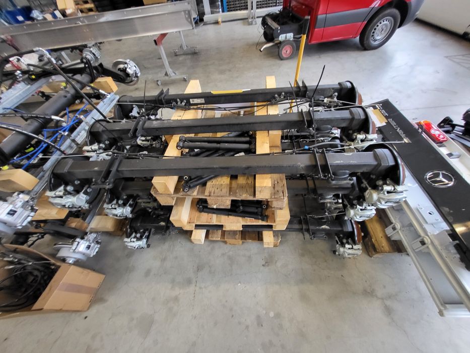 OŚ Belka Tylna Mercedes Sprinter W910