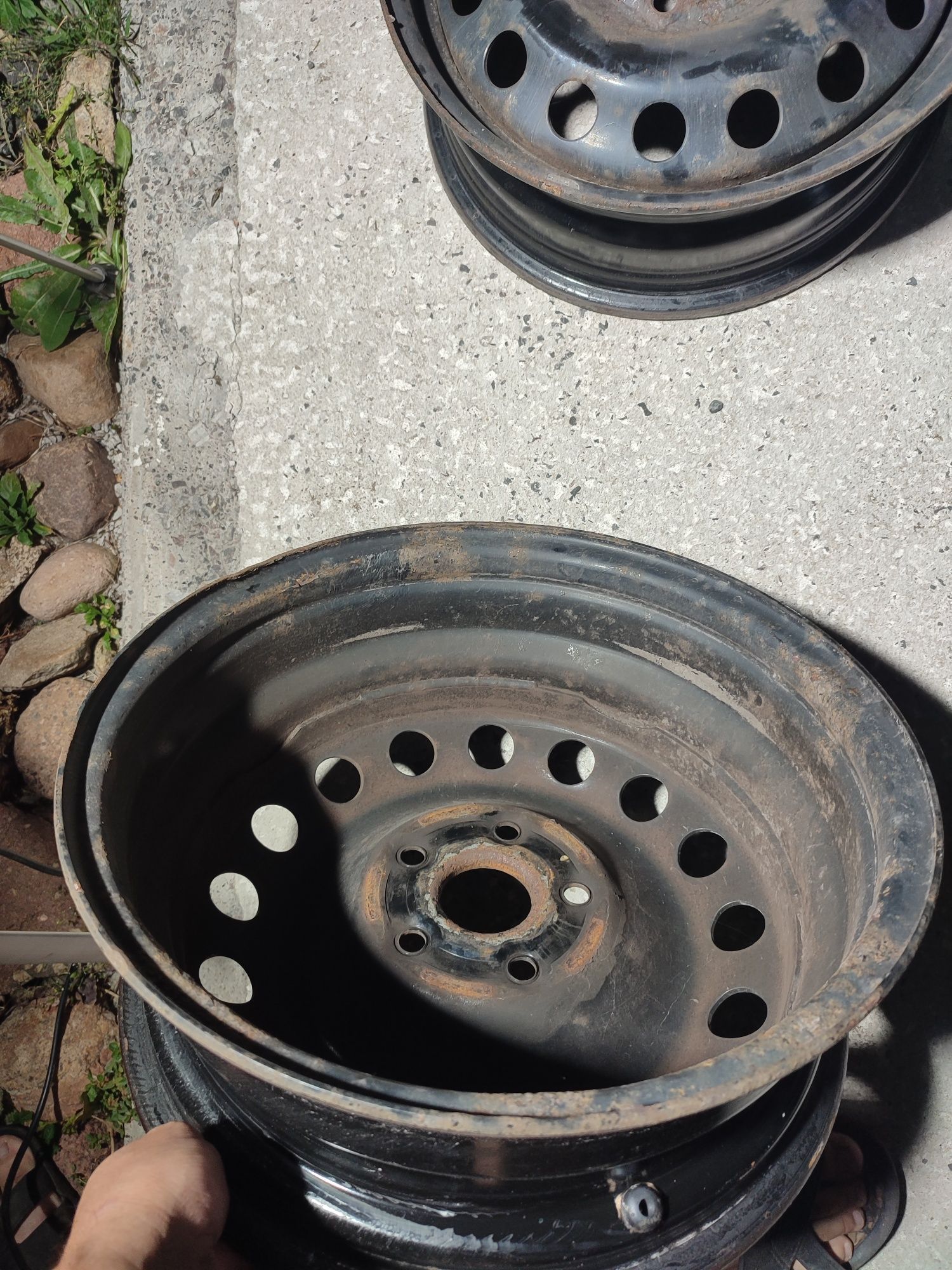 Диски r16 5x112 et50 6j dia 57.1  зняті з T4