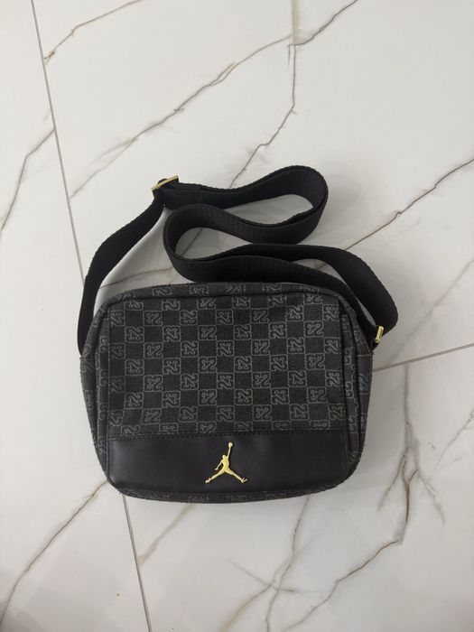 Сумка через плече Jordan