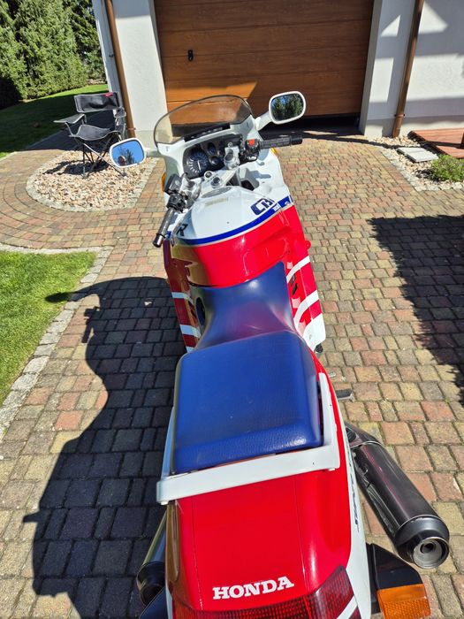 Honda CBR 1000F zabytek idealna