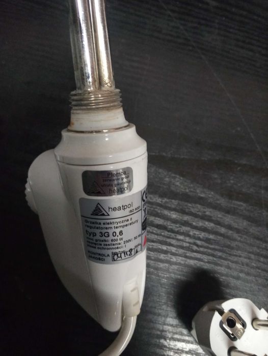 Grzałka elektryczna z regulatorem temperatury  Concept typ 3G  600 W