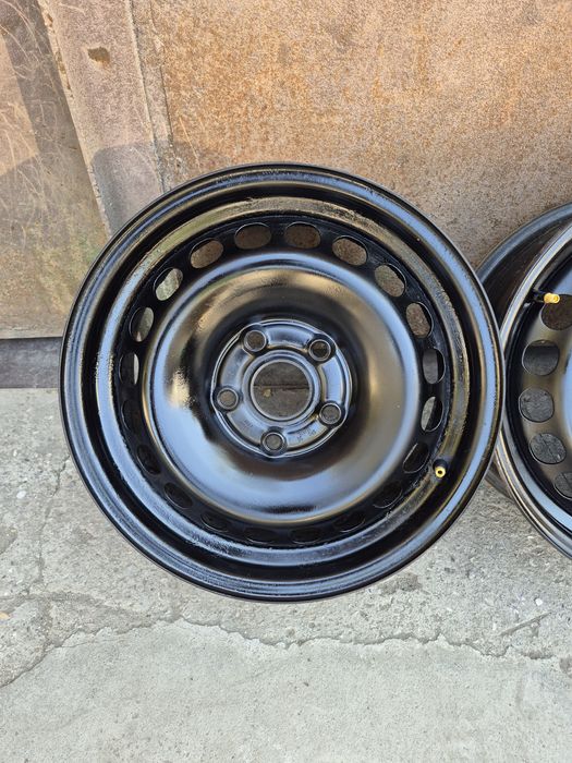 Продам оригинальные диски VW R15