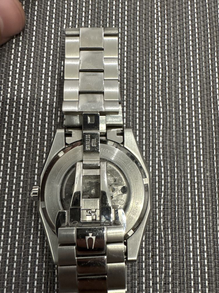 Bulova Surveyor 96A270 42mm