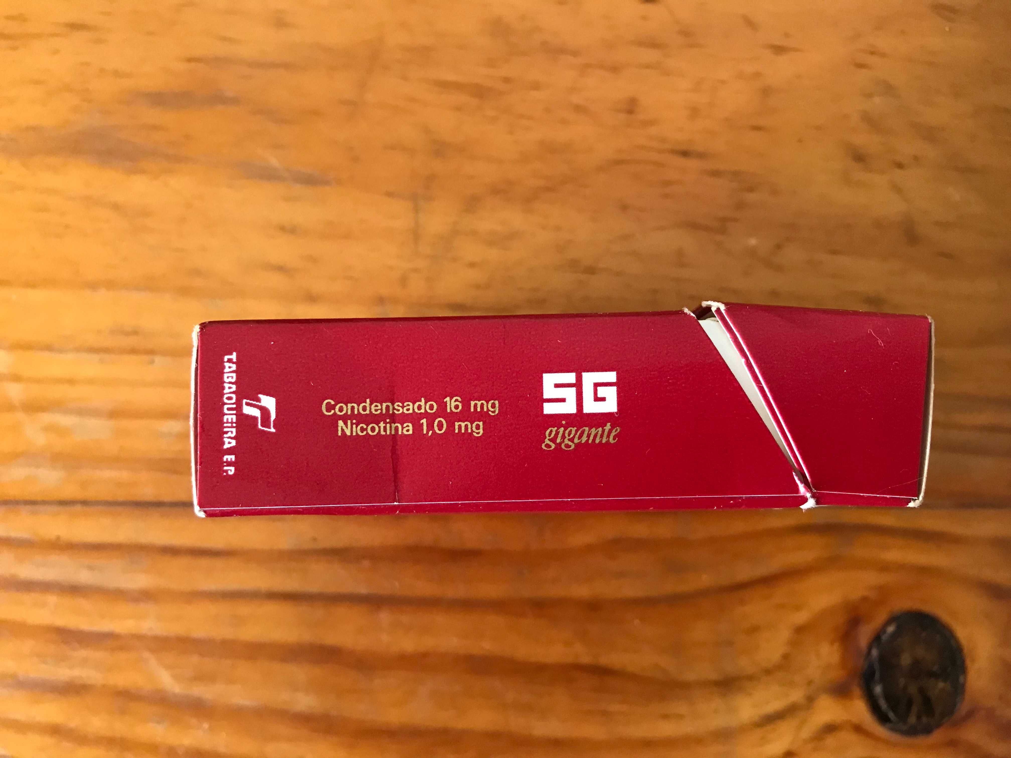 Maço de tabaco antigo SG Gigante + Disco Vinil