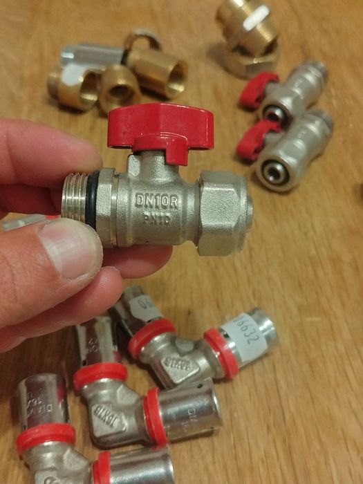 Пресфітинги для опалення