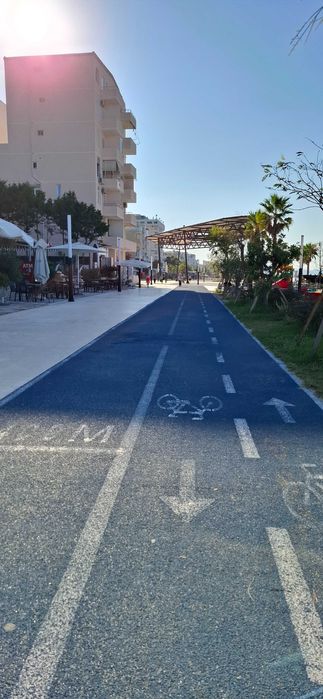 Аренда супер апартаменты 1+1, =1000грн, море 150м. Дуррес  Албания .