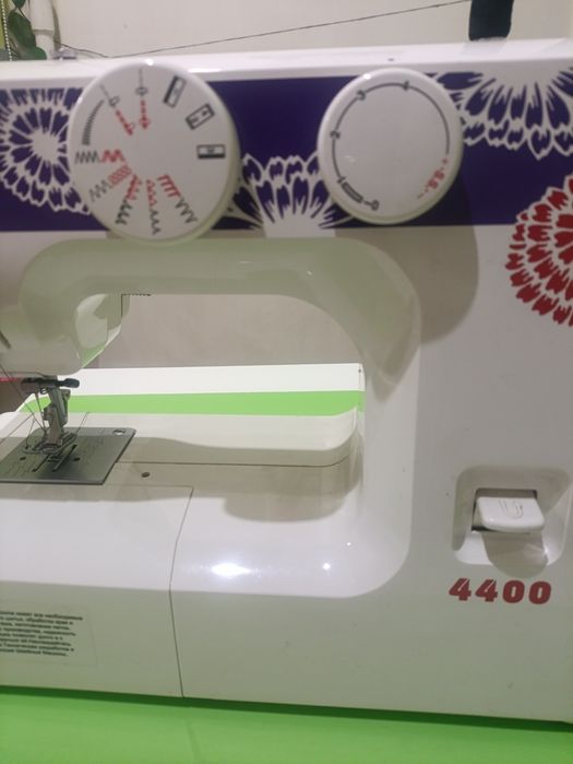 Швейная машинка janome
