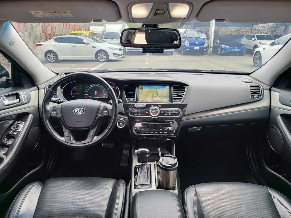 Kia K7 2015, 2.5 Hybrid, седан з низькою витратою палива з Кореї