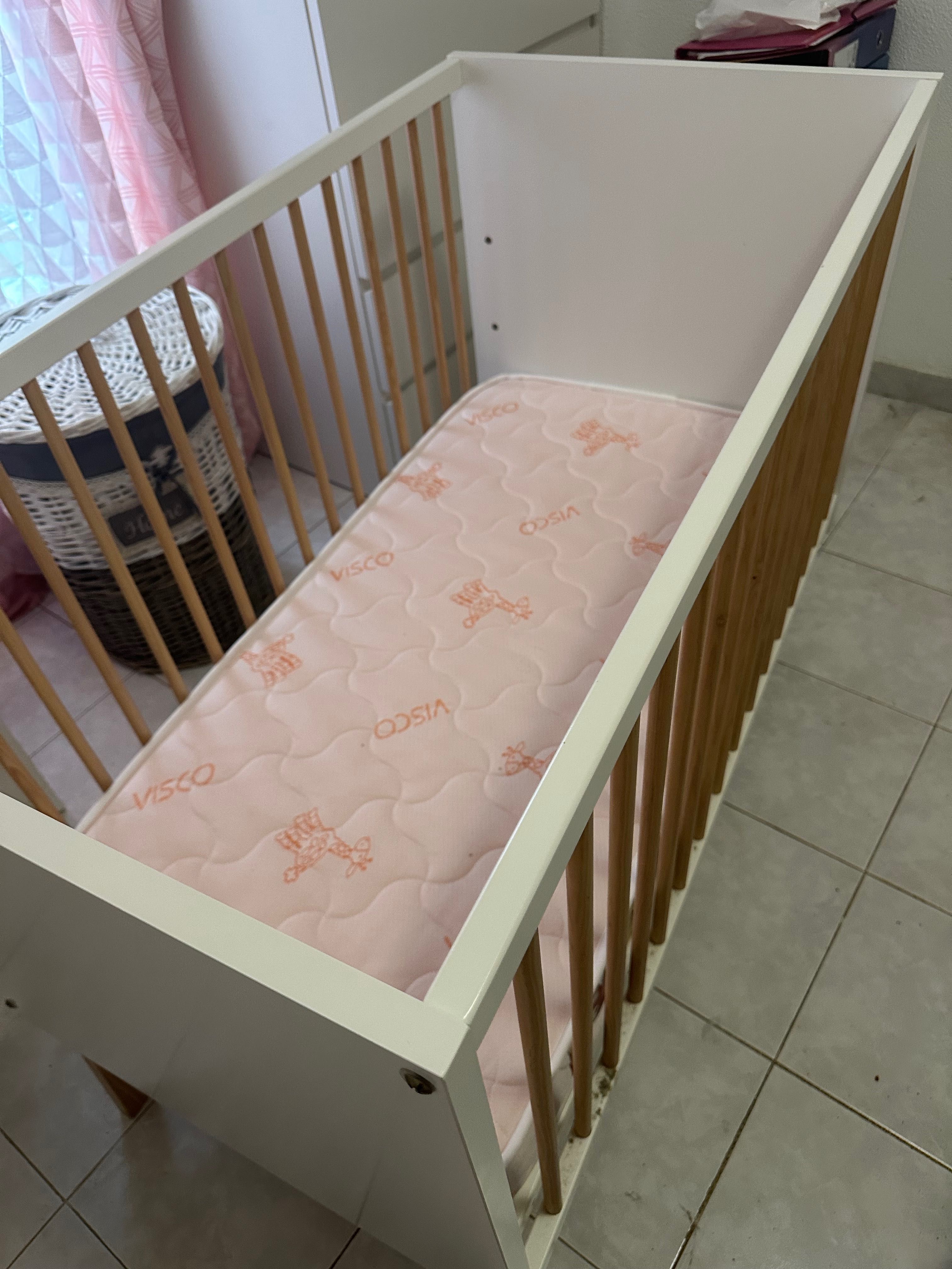 Cama de bebé / berço