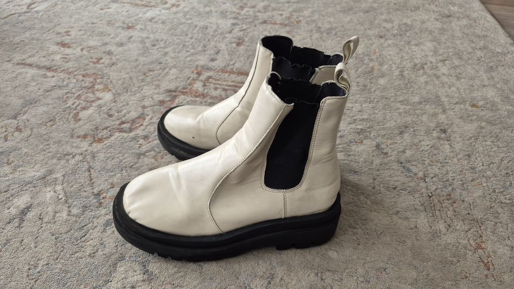 Botki sztyblety beżowe r. 36