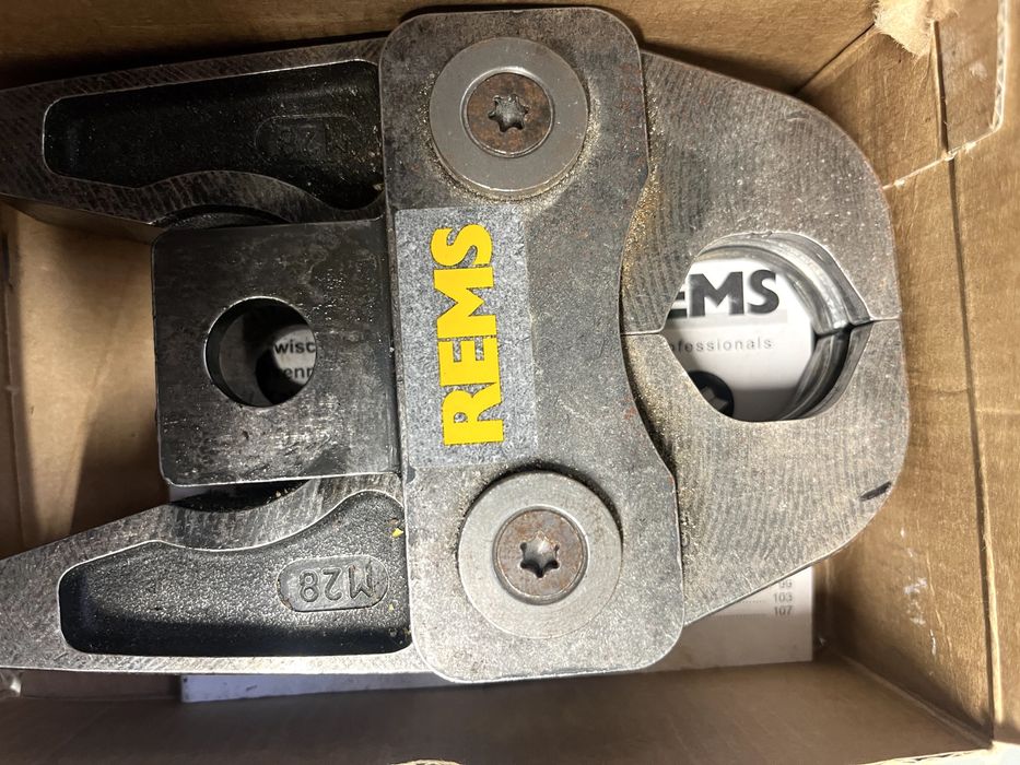 REMS szczęka M 28 NOWA!!!