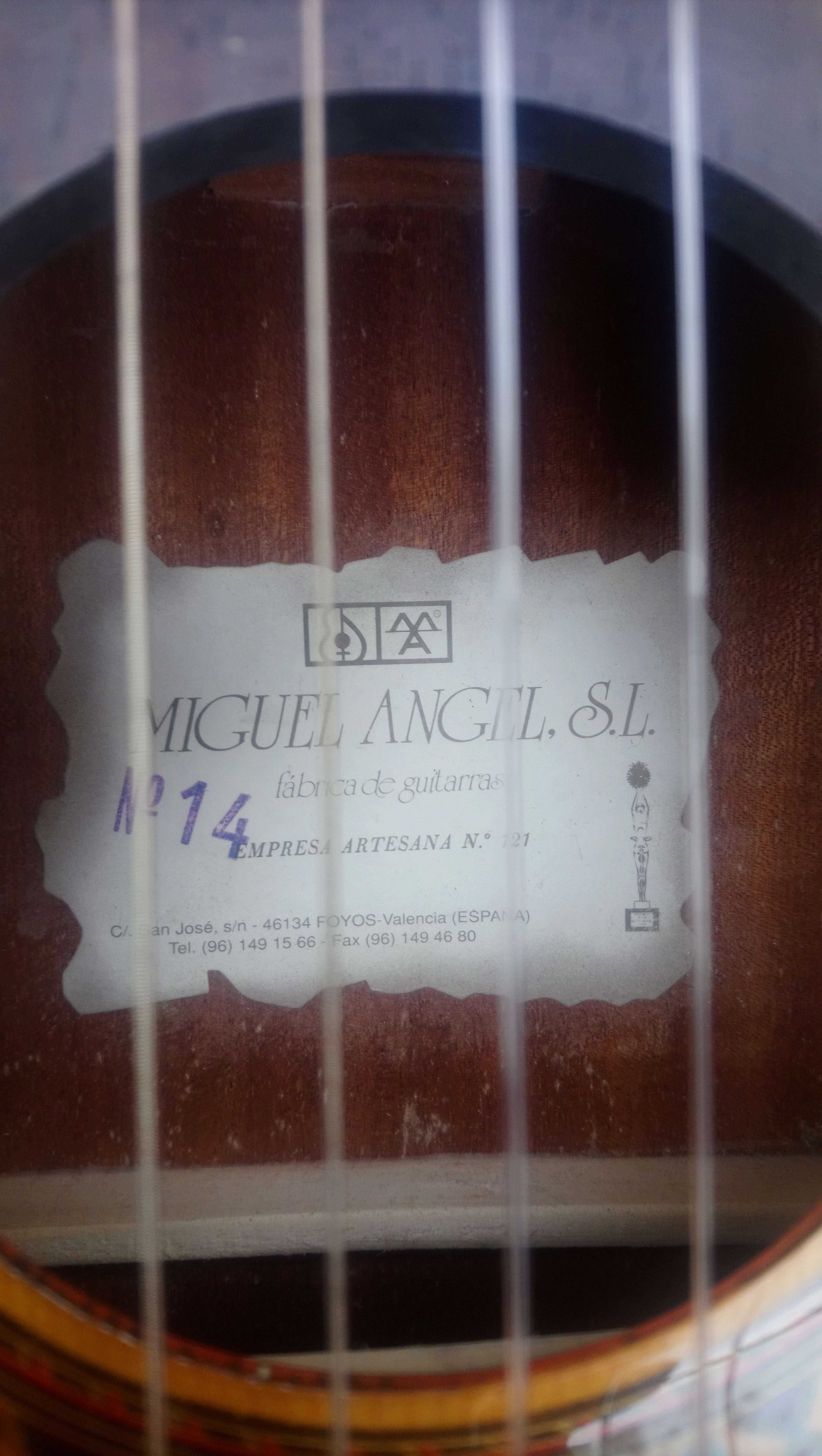 Guitarra Acústica